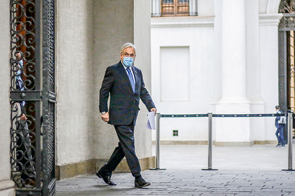 Piñera y las pensiones: un gesto testimonial en los minutos del descuento