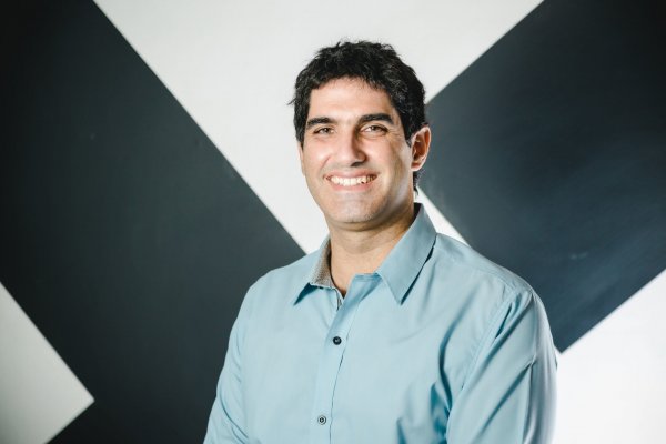 Aaron Cassorla, CEO y cofundador de Omnix.