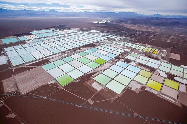 SQM espera que el precio del litio sea mayor en 2021 y analiza nuevas expansiones