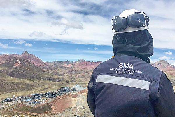 SMA pone fin a pugna con funcionarios tras serie de cambios gatillados por baja en presupuesto