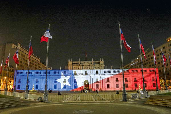 A un mes del 10 y 11-A: los metros finales de las elecciones que reordenarán el tablero