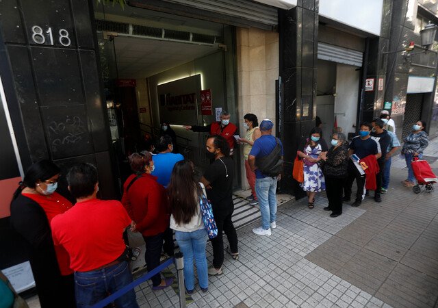 <p>Tercer retiro desde las AFP: Superintendencia calcula que hasta seis millones de afiliados podrían quedar sin saldo y pensiones futuras caerían 30%</p>