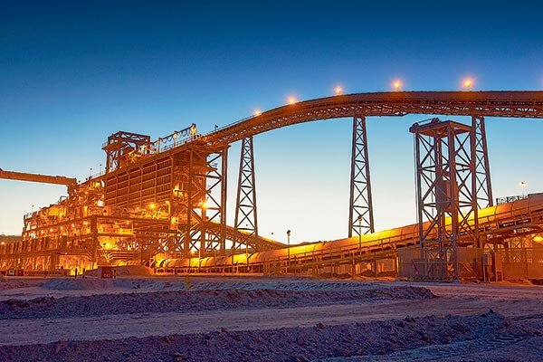 Los detalles de la apuesta por la exploración de BHP de la mano de oficina en Toronto