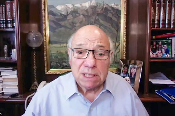 Vittorio Corbo defiende la autonomía del Banco Central: "Ha hecho la pega”
