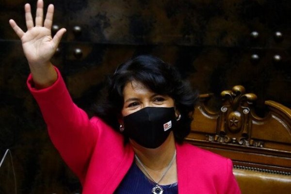 Yasna Provoste (DC) asume la presidencia del Senado invitando al presidente Piñera a avanzar en una Renta Básica Universal