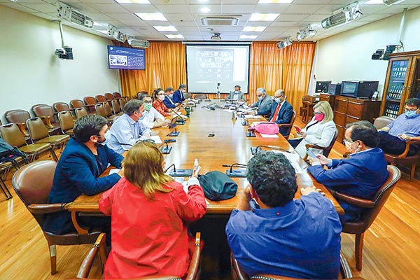 Tercer retiro: se inicia tramitación con foco en la fórmula para sortear el TC