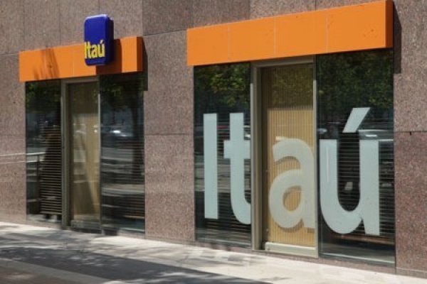 Itaú y Rappi sellan alianza para distribuir productos financieros en Chile