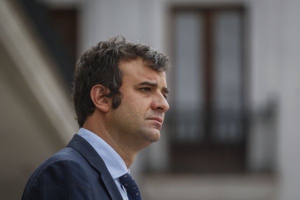 Cambio de elecciones y tercer retiro de las AFP: cómo se mueve el ministro de la Segpres