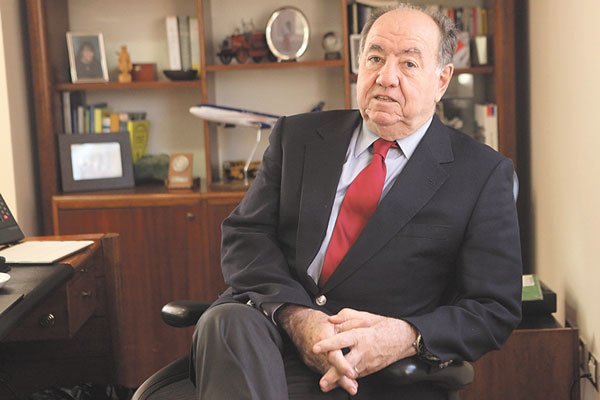 <p>Juan Eduardo Errázuriz: "La minería sigue enfrentando problemáticas que deben ser abordadas bajo puntos de vista distintos a los tradicionales"</p>