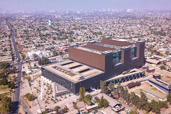 Nuevo conflicto para el MOP: Concesionaria del Hospital Félix Bulnes pide compensación por sobrecostos a raíz de la pandemia