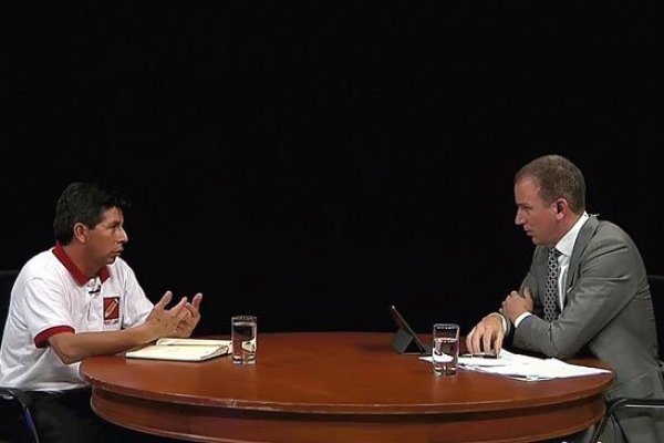 Los dardos del candidato presidencial peruano Pedro Castillo contra Latam, Falabella y Cencosud