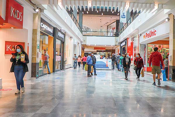 Tasas de interés de créditos de consumo caen a su menor nivel desde que existe registro