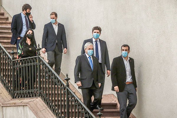 Piñera sale al paso de críticas: anuncia mejora al IFE y se abre a aumentar carga tributaria de altos ingresos