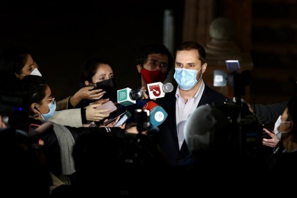 Gobierno confirma que estudia un proyecto propio para un tercer retiro de fondos