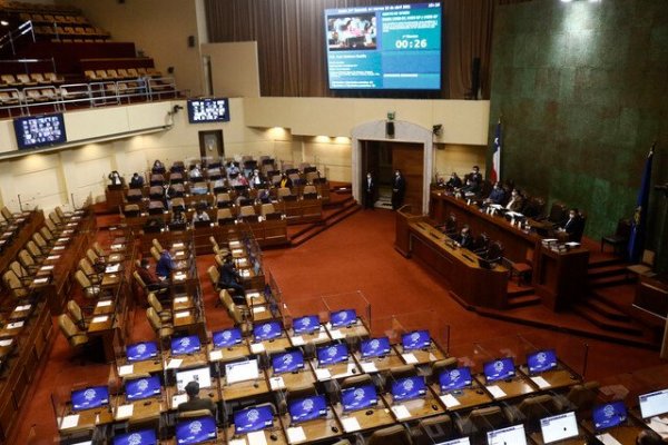 Diputados inician discusión de nuevo tercer retiro y Cámara lo votará el viernes