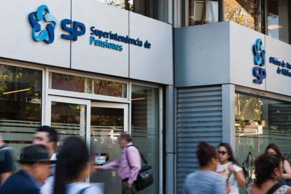 Tercer retiro del 10%: Super de Pensiones ordena a AFP UNO suspender recepción anticipada de solicitudes y llama a terreno a gerente