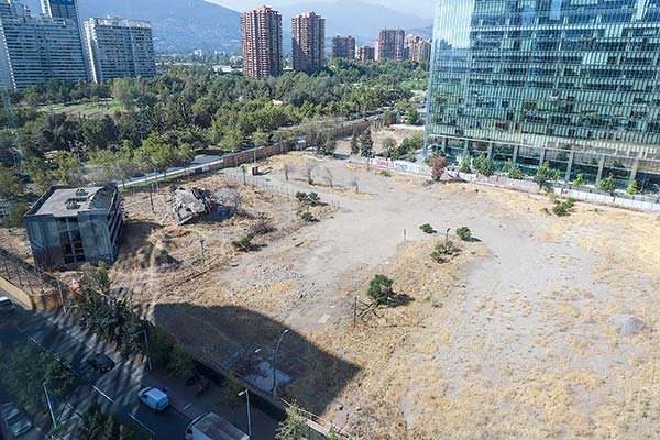 Inmobiliaria reformula proyecto en la ex villa San Luis: tendrá cuatro edificios de 20 pisos... y 11 subterráneos