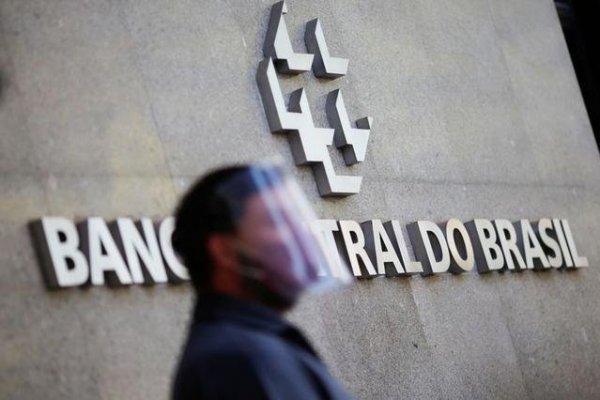 Brasil sube tasa de interés en 75 puntos y proyecta tercera alza consecutiva ante salto de la inflación