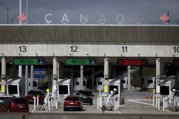 Gobierno de Canadá comienza a trabajar en la reapertura de la frontera con Estados Unidos