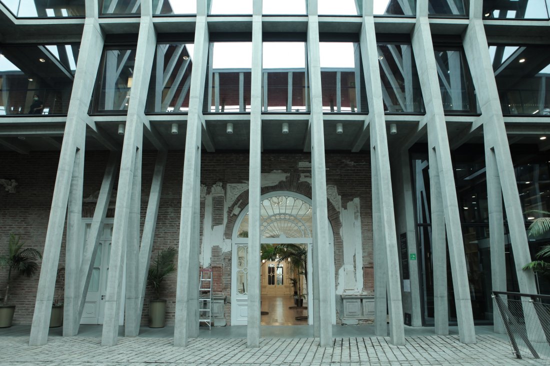 <p>Un recorrido por el palacio donde se escribirá la Constitución</p>