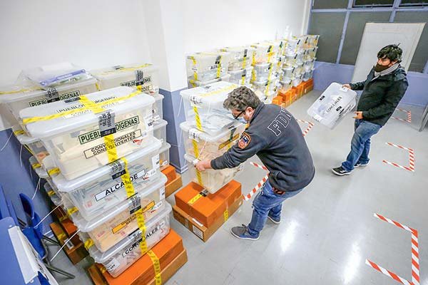 Mercado desestima golpe en la inversión en el corto plazo, pero vislumbra riesgos a la baja