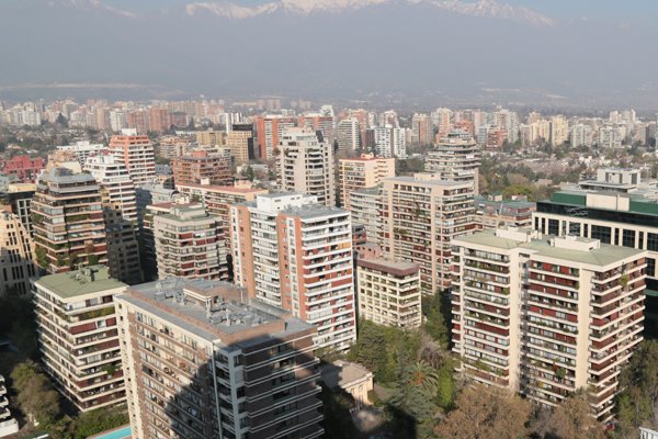 Utilidades de Moller y Pérez-Cotapos se ven reducidas por desfase en las escrituraciones