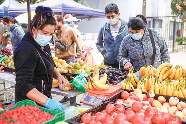 Recuperación y nuevos estímulos llevan al mercado a apostar por un alza de tasa este año