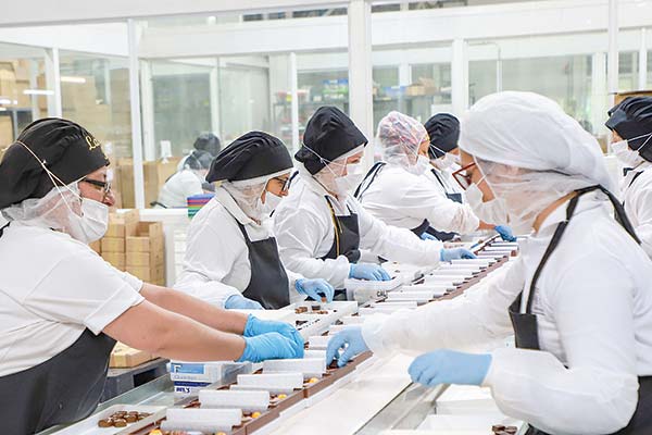 Mercado laboral no logra subirse al carro de la recuperación económica: cae la generación de empleo