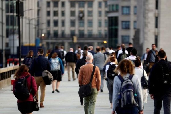OIT advierte que el mercado laboral mundial no se recuperará de la pandemia al menos hasta 2023