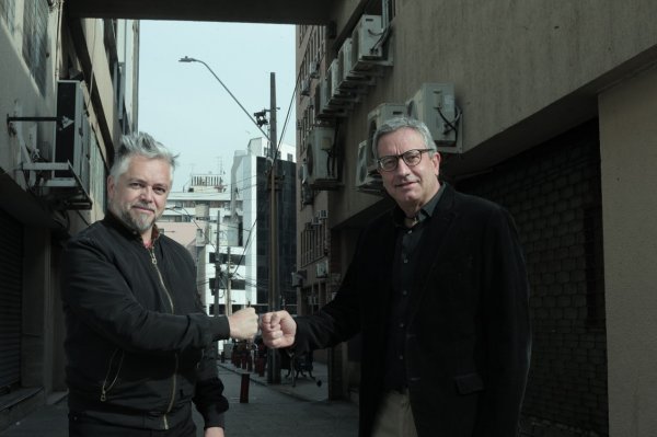 Lo que une y separa a los constituyentes Jorge Baradit y Bernardo Fontaine