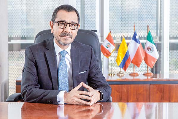 Mauricio Escobedo, gerente general de Claro: “No sacrificamos nuestra posición como inversionista por más participación de mercado”
