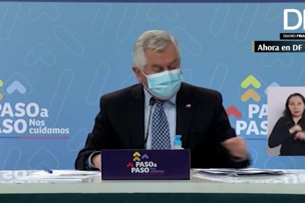 <p>Ahora en DF| Dos comunas de la RM retroceden a cuarentena a partir de este jueves</p>