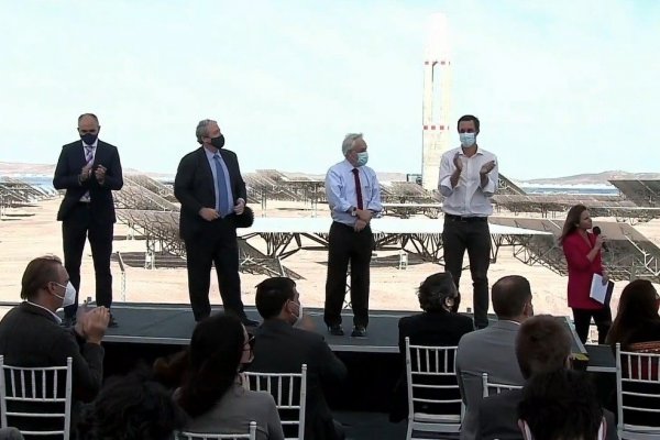 Presidente Piñera: "Nada ni nadie debe desviarnos de cumplir los compromisos que asumimos en la Cumbre de París"