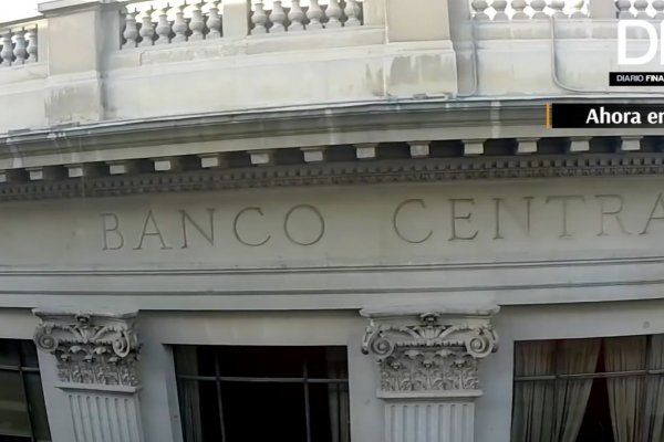 <p>Ahora en DF| ¿Qué significa que el Banco Central haya bajado la proyección de crecimiento para el 2022 y 2023?</p>