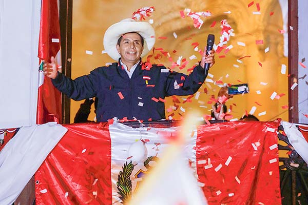 Gremios empresariales peruanos valoran giro de Castillo y delinean posibles ejes de trabajo