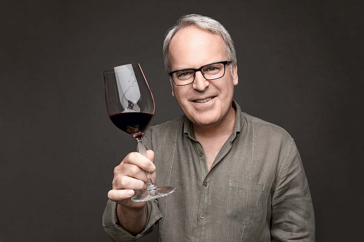 <p>Famoso crítico de EE.UU. dice que “el vino chileno está en su mejor momento”</p>