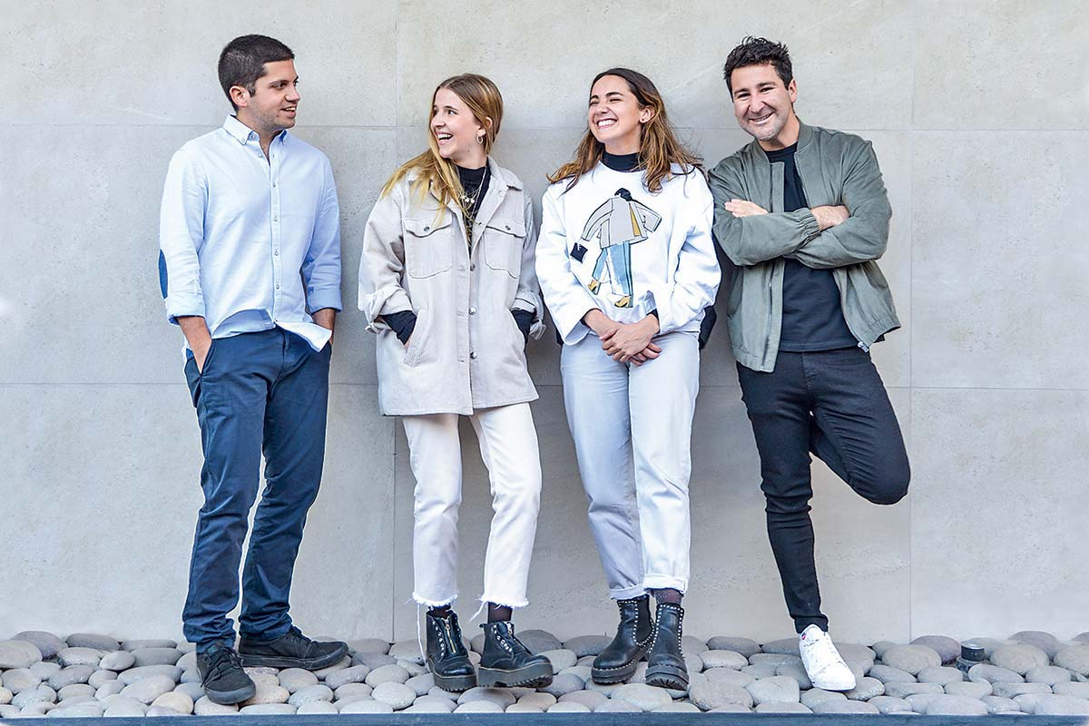 <p>Equipo Zeleri: Francisco Yarad, Daniela Estévez, Bárbara Briceño, Francisco Sáez.</p>