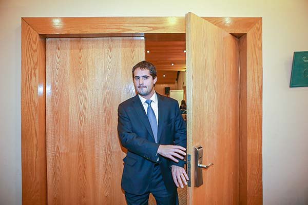 Nuevo movimiento en las cascadas de SQM: Patricio Contesse Fica deja el cargo de director ejecutivo