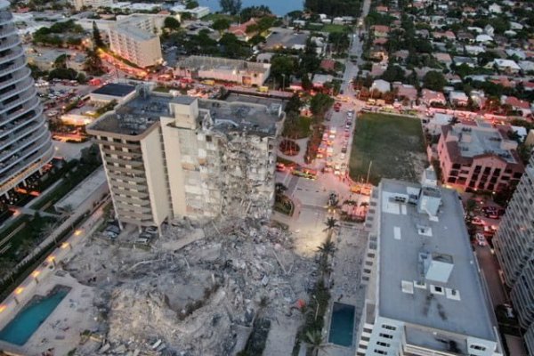 Imágenes del edificio que se derrumbó en Miami.