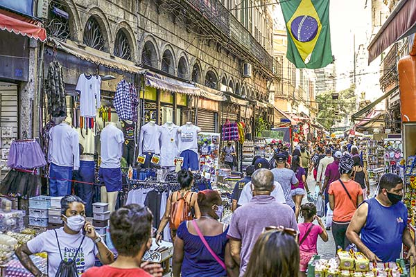 Brasil lidera repunte económico regional mientras Perú se consolida como foco de preocupación