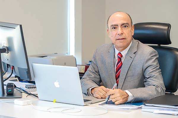 José Venegas, secretario ejecutivo de la CNE, expuso ayer en la comisión de Minería y Energía de la Cámara. Foto: Archivo