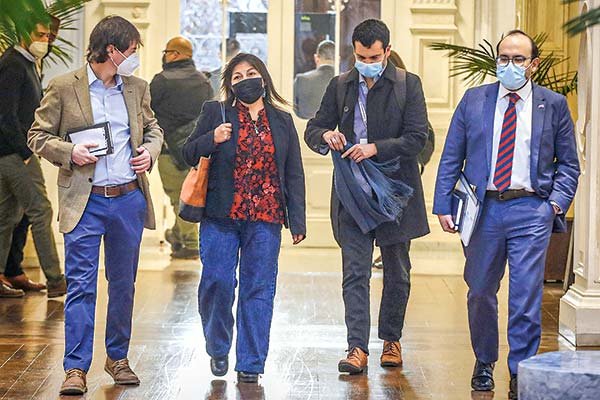 Convención suspende reunión ante falta de equipos técnicos y normas sanitarias