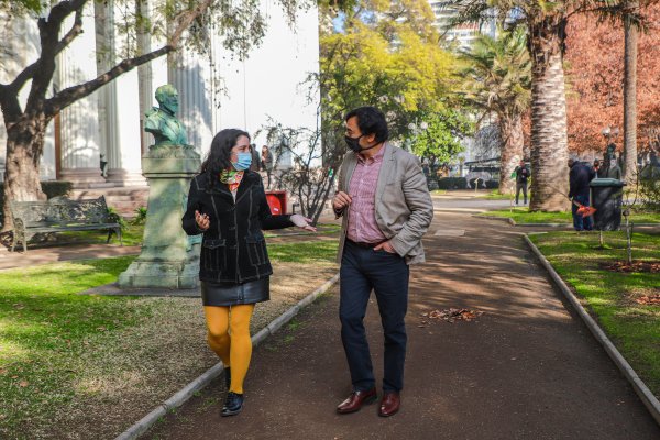 Los constituyentes Luciano Silva (RN) y Yarela Gómez (Ind-RD) hablan de educación, sexo y feminismo