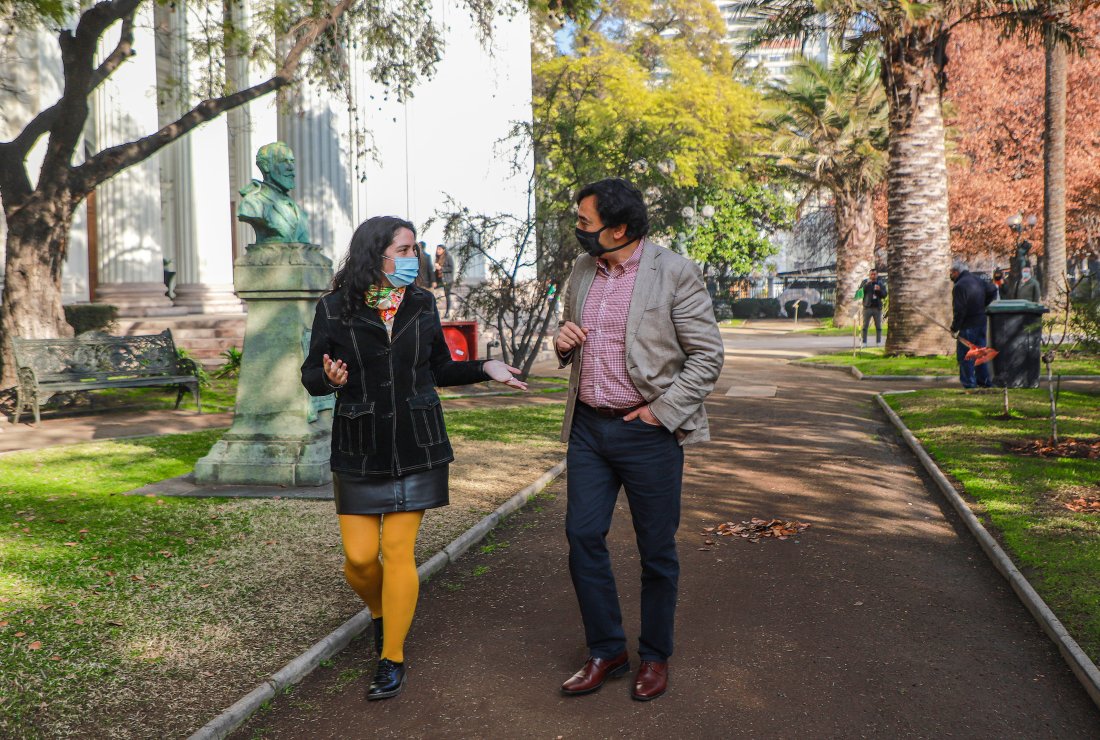 <p>Los constituyentes Luciano Silva (RN) y Yarela Gómez (Ind-RD) hablan de educación, sexo y feminismo</p>