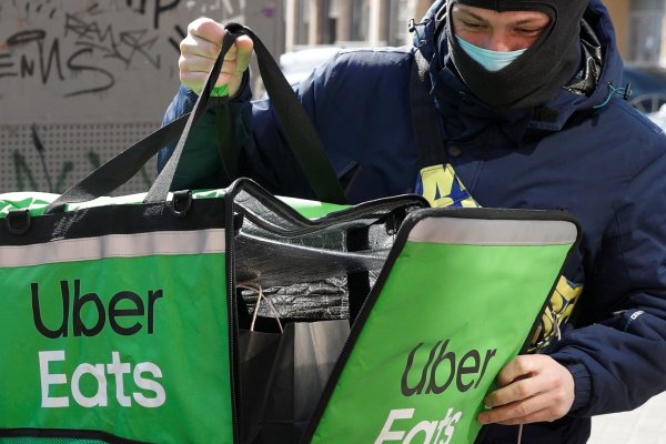 Uber acelera apuesta en división de supermercados y llega a más de 1.200 tiendas tras alianza con cadena en EEUU