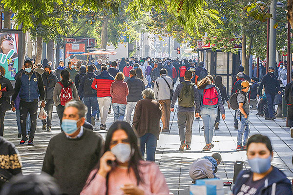 Cinco factores que se robarán la atención del mercado chileno post primarias el segundo semestre