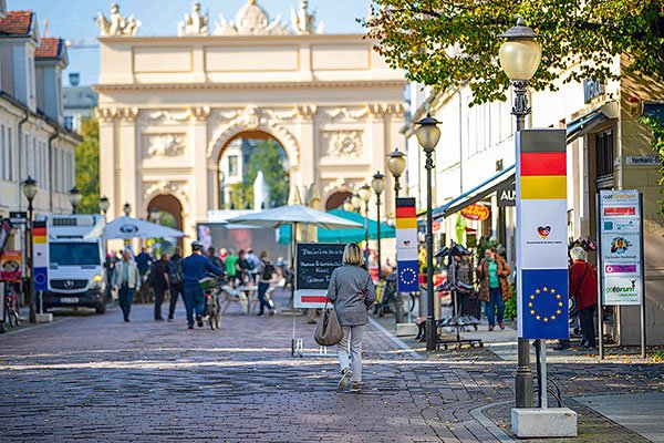 La actividad empresarial de la eurozona se expande al ritmo más rápido en 21 años