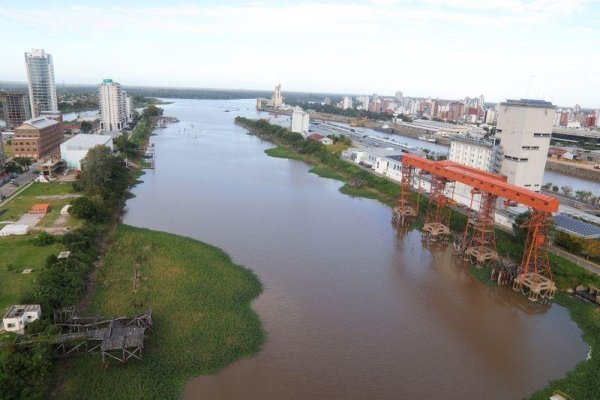 Argentina declara estado de emergencia hídrica por baja del río por donde transita el 80% de las exportaciones agroindustriales