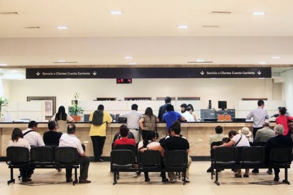 Número de morosos continúa bajando: casi 800 mil personas salen del registro de deudores atrasados o impagos