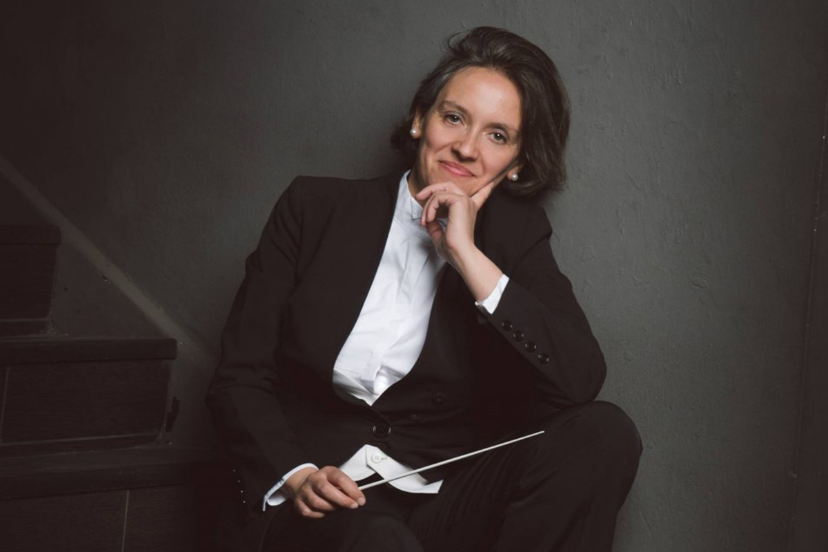 <p>Alejandra Urrutia, directora de Orquesta: "A través de la música entiendo quién soy"</p>